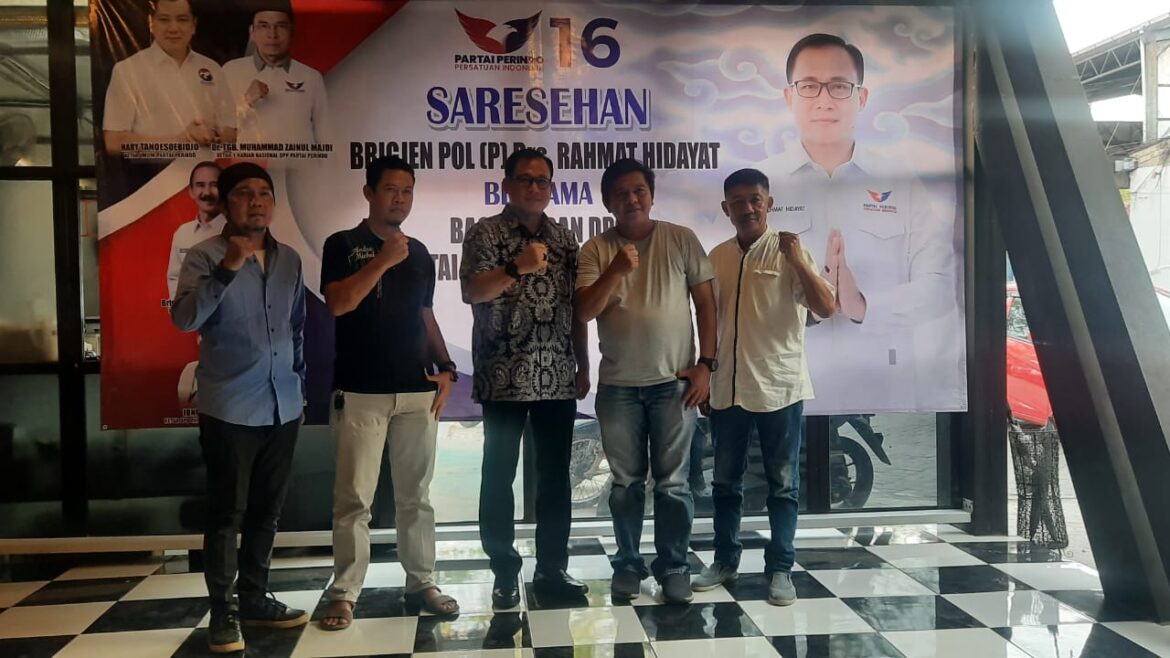 Caleg Perindo Brigjen Pol (P) Rahmat Hidayat, Gelar Saresehan Bersama Pengurus Partai Perindo Kab. Cirebon