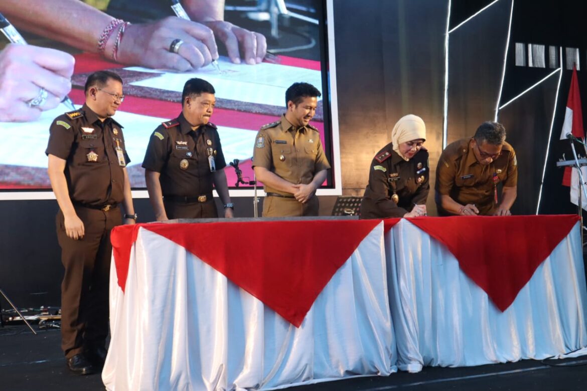 Peresmian Gedung Tempat Penyimpanan Barang Bukti Dan Barang Rampasan Kantor Kejaksaan Tinggi Jawa Timur