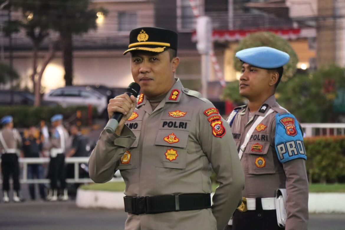 Kapolres Cirebon Kota Pimpin Apel Pra Tugas Kesiapan Pengamanan Kunjungan Presiden RI