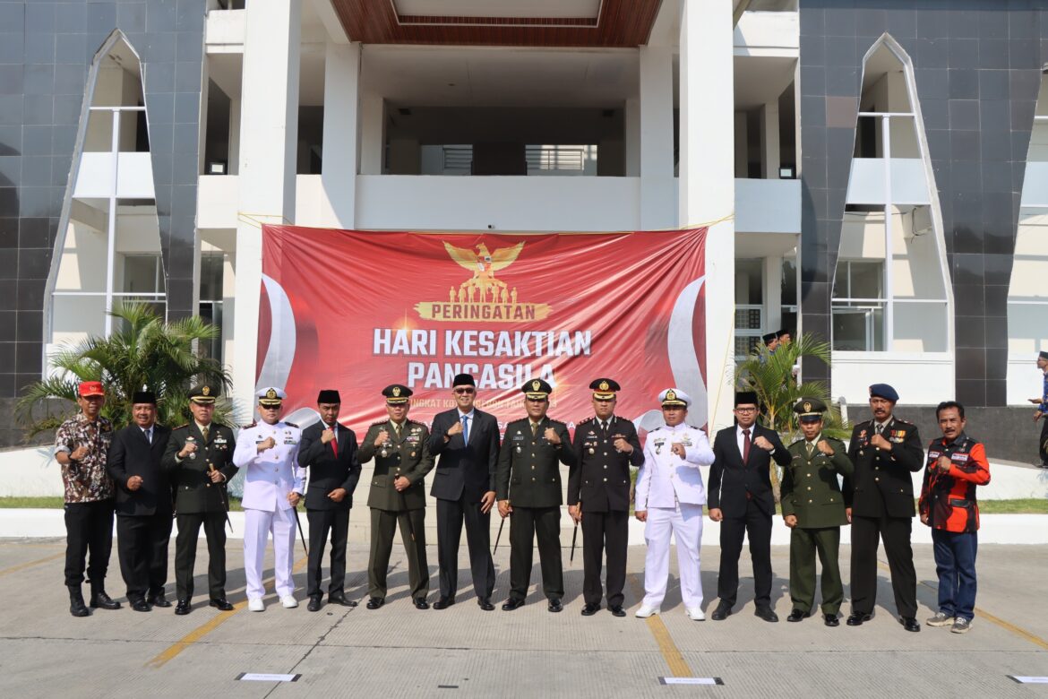 Kapolres Cirebon Kota Ikuti Upacara Hari Kesaktian Pancasila Tingkat Kota Cirebon