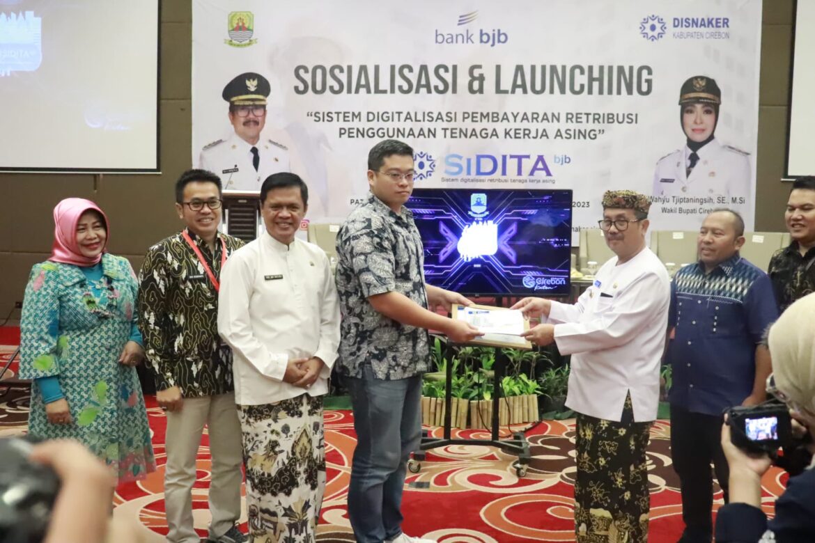 Bupati Imron Launching SiDITA, PAD Retribusi Tenaga Kerja Asing Bakal Meningkat