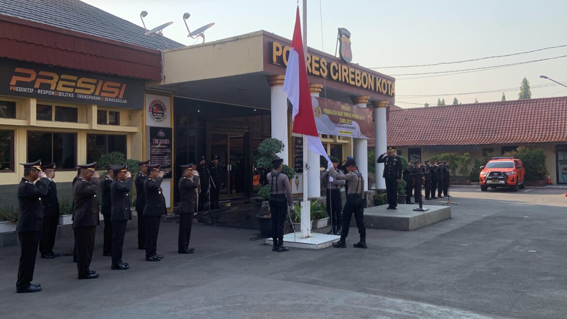 Upacara Peringatan Hari Sumpah Pemuda Tingkat Polres Cirebon Kota Berlangsung Khidmat