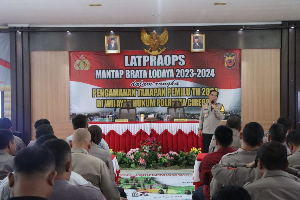 Polresta Cirebon Laksanakan Latpraops Operasi Mantap Brata Lodaya 2023 – 2024