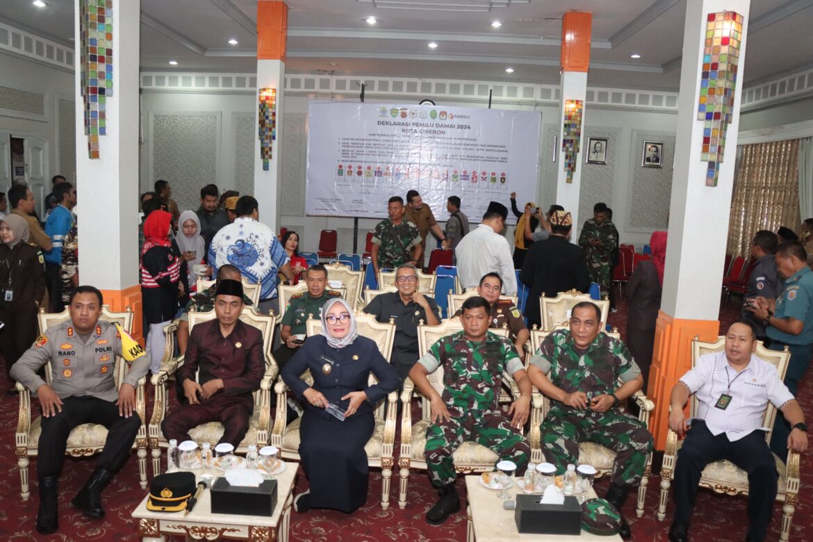 Kapolres Cirebon Kota Hadiri Deklarasi Pemilu Damai 2024 Tingkat Kota Cirebon