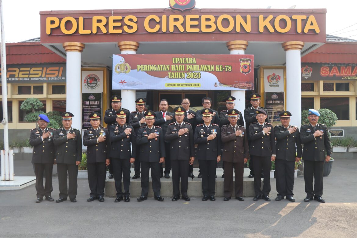 Polres Cirebon Kota Gelar Upacara Peringatan Hari Pahlawan ke-78