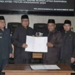 Dalam Rapat Paripurna DPRD Kabupaten Sukabumi.Bupati Sampaikan Pendapat Akhir atas RAPERDA APBD Tahun Anggaran 2024