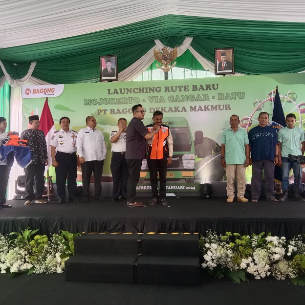 Angkutan Umum Mojokerto-Batu Via Cangar Resmi Beroperasi, Langkah Solutif Meningkatkan Pertumbuhan Ekonomi Dengan Pendekatan Aglomerasi