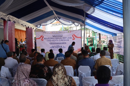 Kapolres Cirebon Kota Hadiri Peresmian Launching Waduli di Pasar Jagasatru