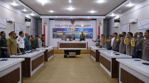 Wujudkan Kelancaran Dan Ketertiban Hari Raya Idul Fitri 1445 Hijriah, Bupati Ikfina Hadiri Rakor Lintas Sektoral Di Polres Mojokerto