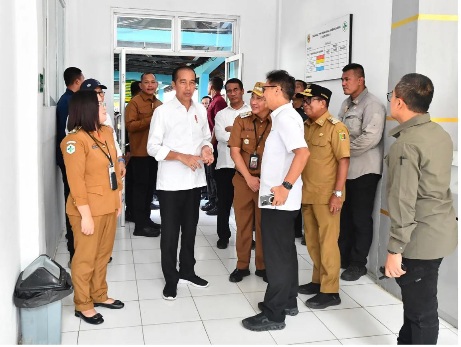 Presiden RI Joko Widodo, Kunjungi Rumah Sakit Umum Daerah Batin Mangunang di Kota Agung