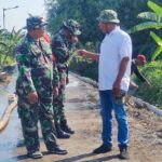 Karya Bakti Di Lokasi Sasaran Fisik TMMD Ke- 121 Mojokerto, Kades Bandung Berikan Apresiasi