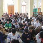 Polresta Cirebon Gelar Binrohtal dan Penyuluhan Kamtibmas Terhadap Anak-anak Yang Terlibat Geng Motor di Masjid Syarif Hidayatullah Aspol Kaliwadas