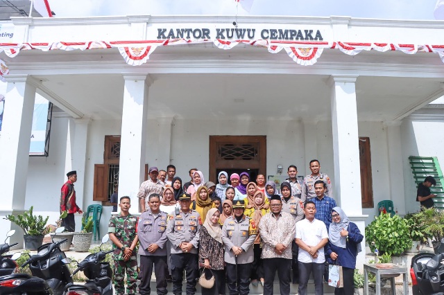 Polresta Cirebon Gelar Jum’at Curhat di Desa Cempaka dan Desa Japura Bakti