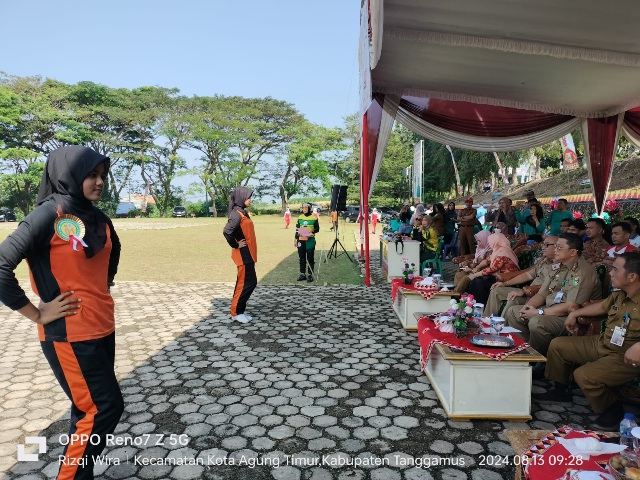 Pembukaan Lomba Senam Kesegaran Jasmani (SKJ) Bagi Pelajar Tingkat SLTP dan Lomba Senam Kreasi Antar Perangkat Daerah Se-Kabupaten Tanggamus Tahun 2024