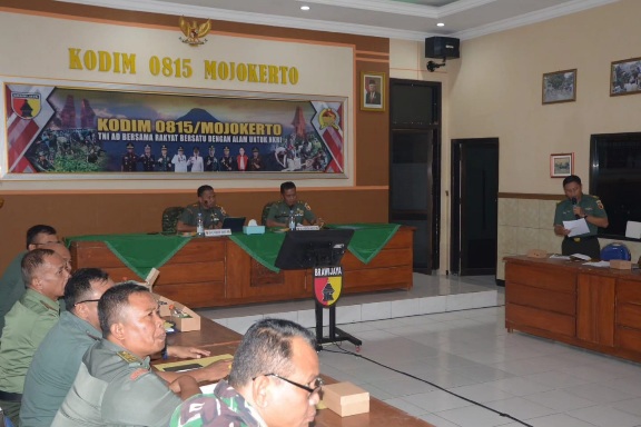 Dandim 0815/Mojokerto Pimpin Sidang Pankar UKP Periode 1 April 2025