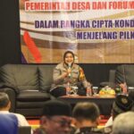 Kapolresta Cirebon Menjadi Narasumber Sinergitas Aparatur Pemda, Desa, TNI/POLRI, dan FKDM Kecamatan