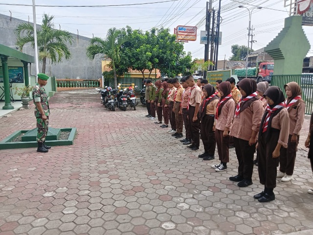 Latihan Pramuka Saka Wira Kartika, Koramil 0815/03 Sooko: Membangun Kedisiplinan dan Keterampilan Survival