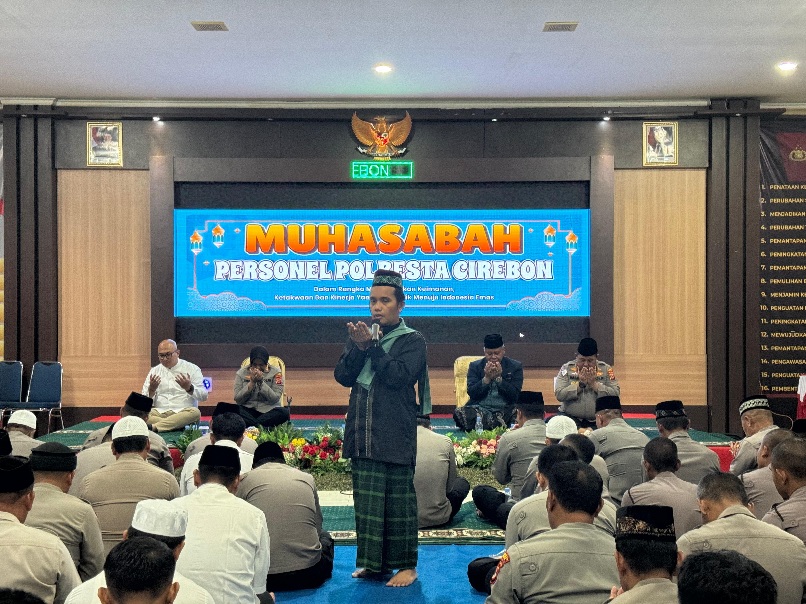 Polresta Cirebon Gelar Muhasabah Personel untuk Meningkatkan Keimanan, Ketaqwaan, dan Kinerja Menuju Indonesia Emas