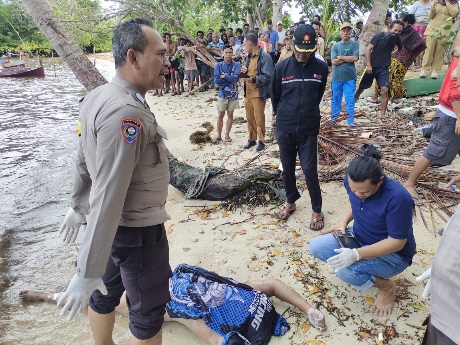 Warga Heboh, Ada Penemuan Mayat Terapung di Perairan Pantai Aik Kisik Desa Seliu Membalong