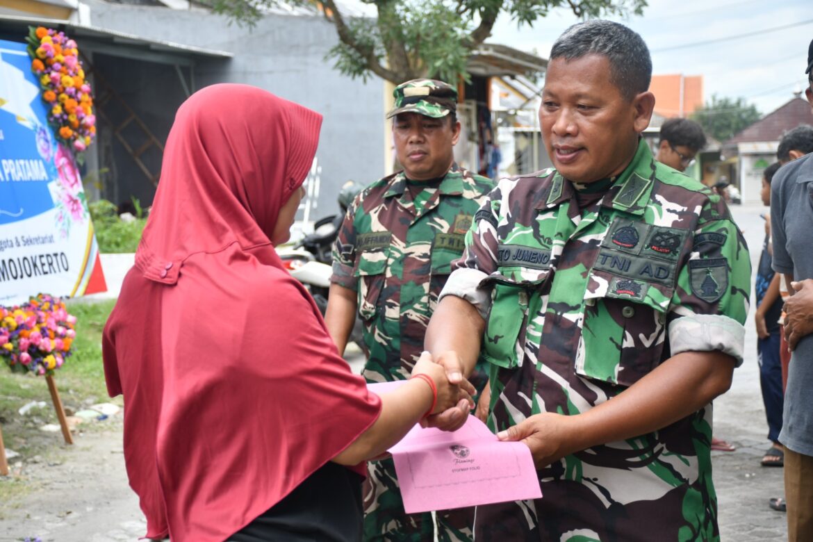 Luka Mendalam, Kodim 0815/Mojokerto Beri Dukungan Moril Keluarga Korban Laka Laut